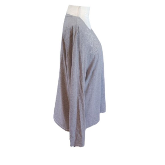 Liz Claiborne Long Sleeve Gray with White Snowflake Design in Size XL - Picture 4 of 4